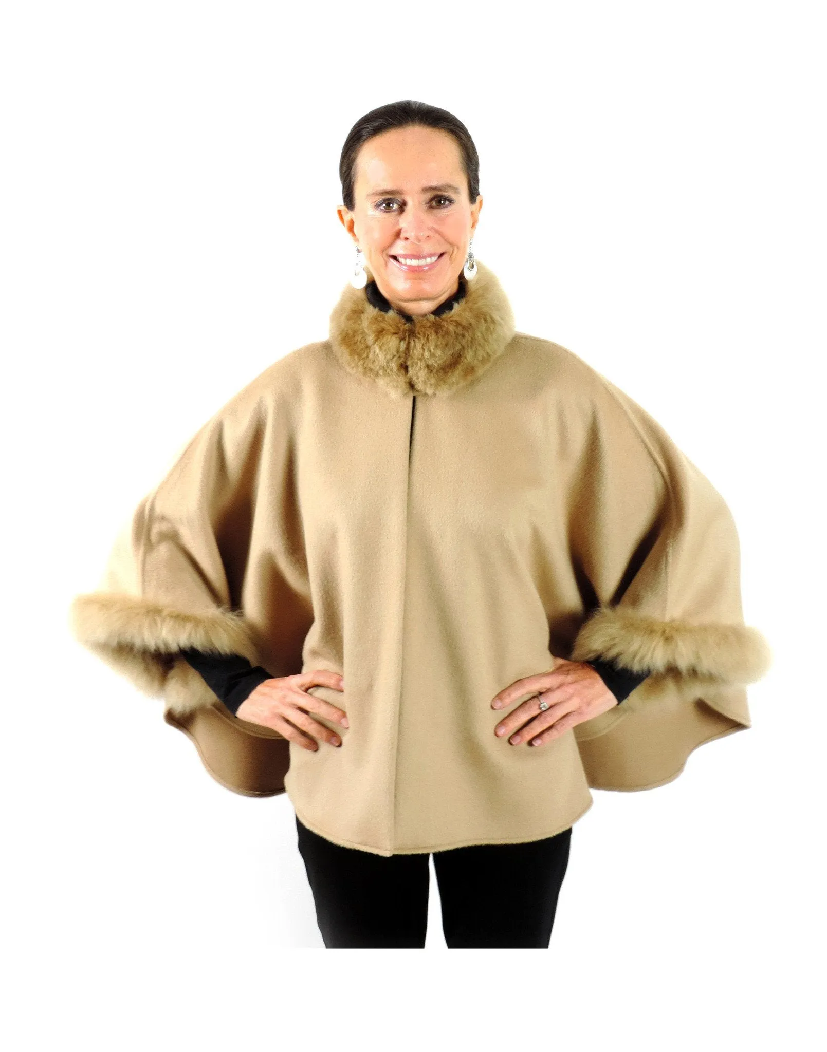 Baby Alpaca Cape with Fur Trim - Beige / Regular