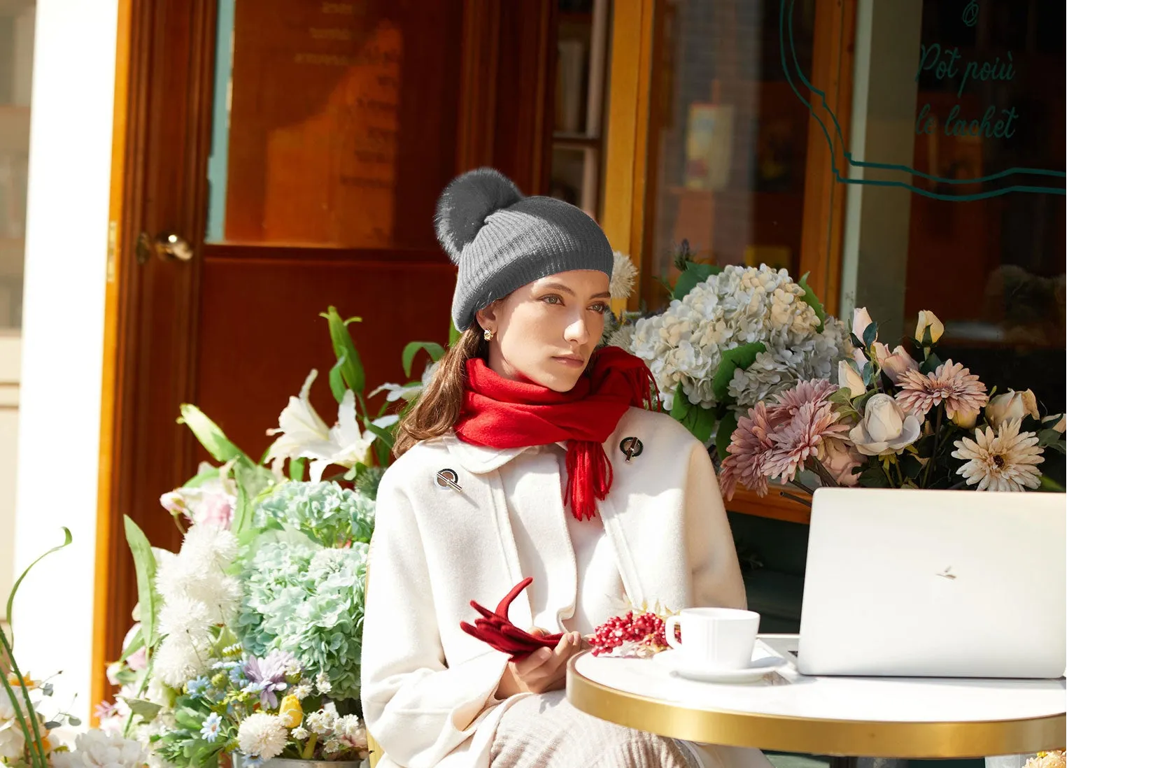 Cashmere Beret with Fur Pom Beret