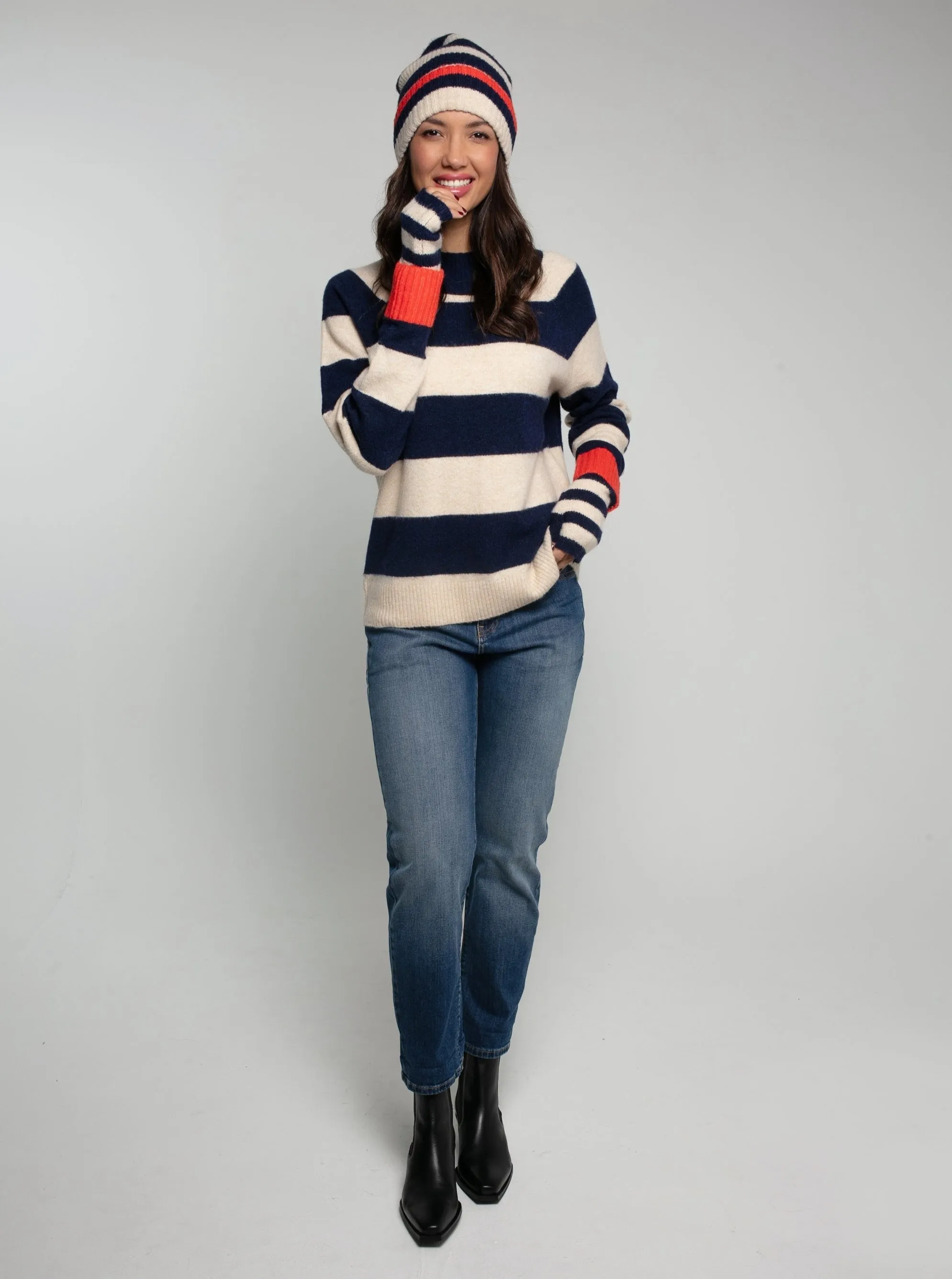 FARAH KNITTED STRIPE WRISTWARMER-NAVY