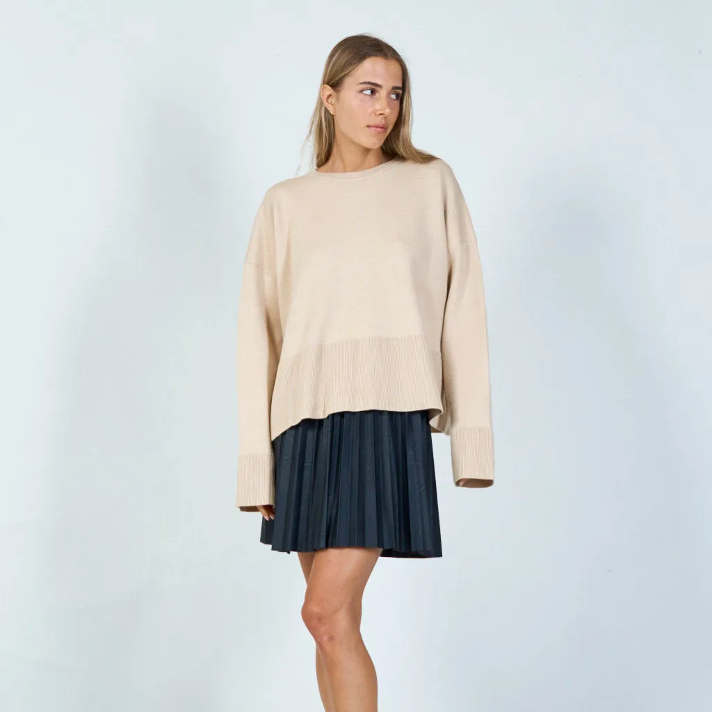 Oversized crewneck sweater wholesale