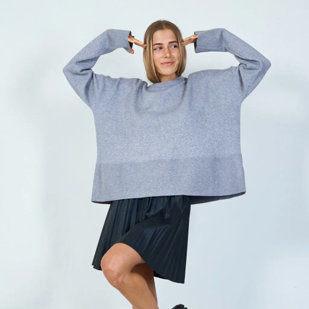 Oversized crewneck sweater wholesale